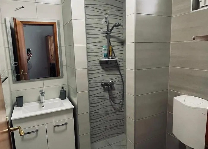 Апартаменты A Tengernel Вир