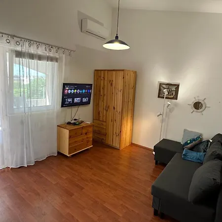 Apartman A Tengernel *