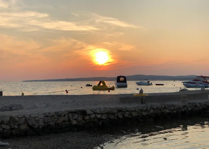 A Tengernel Apartman *